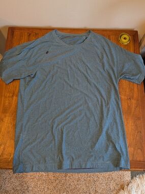 RHONE Men's Heather Slate Performance Crew Neck T-Shirt